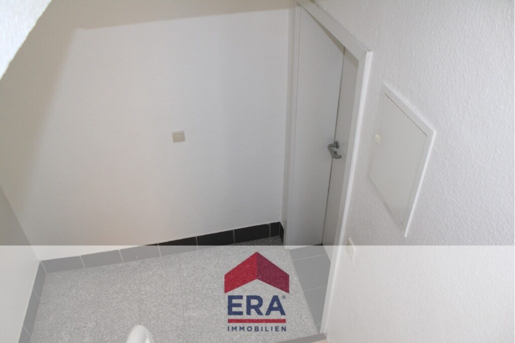 Eingangstür Wohnung EG rechts