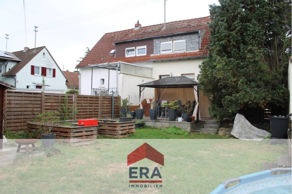 Garten mit Terrasse