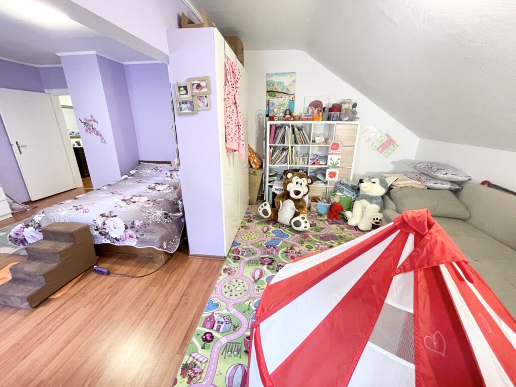 Kinderzimmer OG