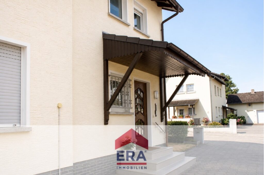 Eingangsbereich / Nebenhaus